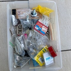 金切ばさみ小ハンマー
生活雑貨 の画像