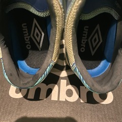 ⚽️アンブロトレーニングシューズ20センチの画像