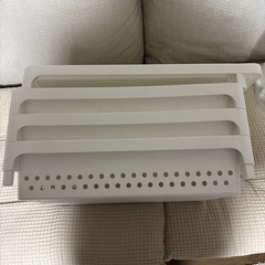 コロコロ付き収納カゴ棚 の画像