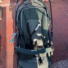 アップリカ　ベビーカーの画像