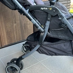 アップリカベビーカー　Ａ型　軽くて折りたたみやすい！の画像