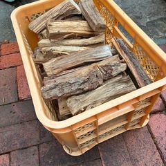 薪 小割 10kg 乾燥 広葉樹 焚き火 キャンプの画像