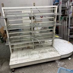 商品展示用棚の画像