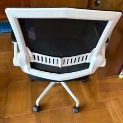 オフィスチェアの画像