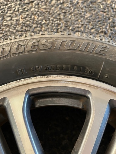 2018年製ブリザック スタッドレスタイヤ 155/65R14