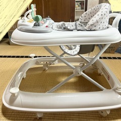 ベビーウォーカー   歩行器   0歳 1歳   取扱説明書ありの画像