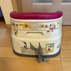 ベビーチェアの画像