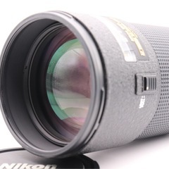 【極美品】Nikon 大口径望遠ズームレンズの画像