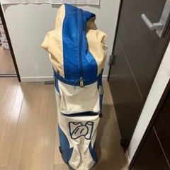 クラブの保管に　ゴルフバッグの画像