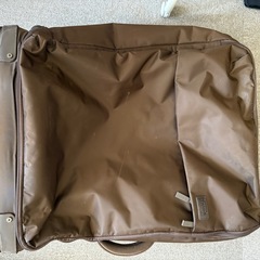 リポー　スーツケースの画像