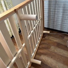 脚付きベッドレスすのこベッド（ニトリ）の画像