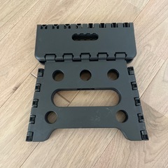 折りたたみ　コンパクト脚立の画像