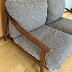 雑貨屋さんてま購入したソファーの画像