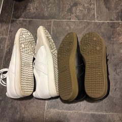 スニーカーの画像