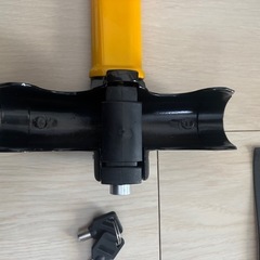 新品未使用！車！ハンドルロック！防犯！の画像