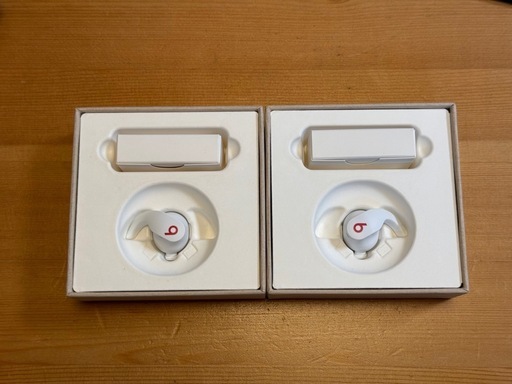 Beats Fit Pro ホワイト