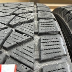 225-65-17スタッドレスの画像