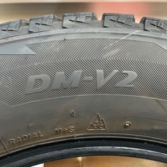 225-65-17スタッドレスの画像