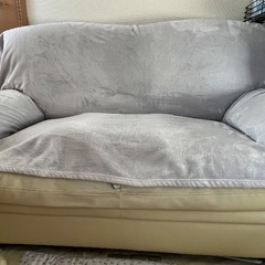 2人掛けソファの画像