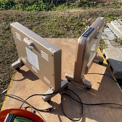 サンルミエ2台セット( E800L-TM2・E800LS)) 日本遠赤外線　セラミックヒーターの画像