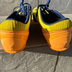 18.asics陸上スパイクの画像