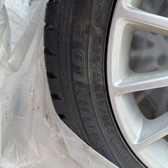 スタッドレスタイヤの画像