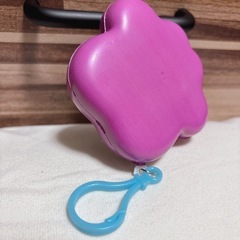 ニクキュウ キーホルダー　カラビナの画像