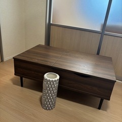 ニトリ・ローテブル（収納つき）の画像