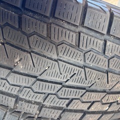 取り引き決定　
スタッドレスタイヤとアルミホイールの画像