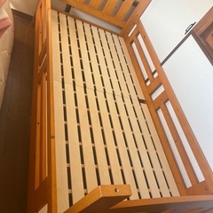 ２段ベッドの画像