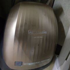 パナソニック掃除機の画像