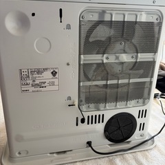 石油ファンヒーターの画像
