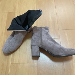 ショートブーツの画像