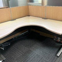 オカムラ　L字デスク　プロステージの画像