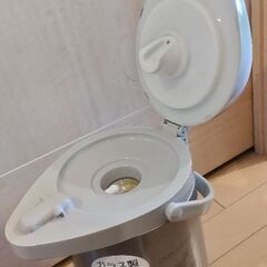 【美品】ピーコック 日本製 保温ポット 魔法瓶 エアー ポット 2.2Lの画像