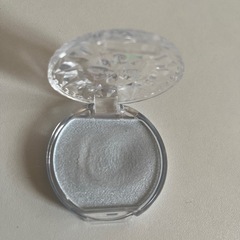 お値下げしました♪キャンメイクむにゅっとハイライタ－04の画像