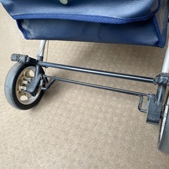 花柄シルバーカーの画像