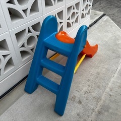 すべり台の画像