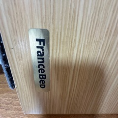 ダブルベッドの画像