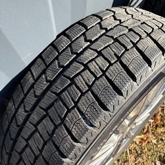 スタッドレスタイヤホイル付き
の画像