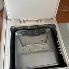 トヨトミ強制通気型開放式石油ストーブ　の画像