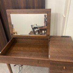 ドレッサー・鏡台の画像