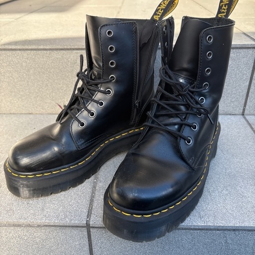 美品✨ Dr.Martens 8ホール 厚底編み上げブーツ