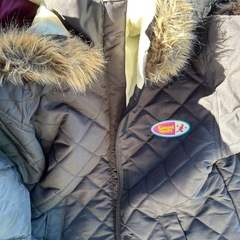 上質なダウンなど…古着全て100円⭐️の画像