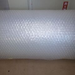 大粒プチプチ。梱包材。断熱材。市価　５０００円ぐらいの物、１０００円。お買い得。の画像