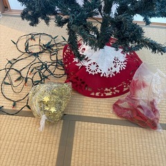 クリスマスツリーの画像