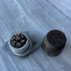 KOITOトレーラー用配線ソケットとプラグセット(7ピン)の画像