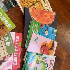 無料‼️子供絵本その他本まとめてお譲りします？の画像