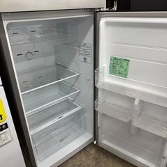 J3447 【リユースのサカイ柏店】　Hisense　ハイセンス 2ドア冷蔵庫　右開き　HR-B2302　　2020年製　クリーニング済み　の画像