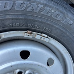 スタッドレスタイヤの画像